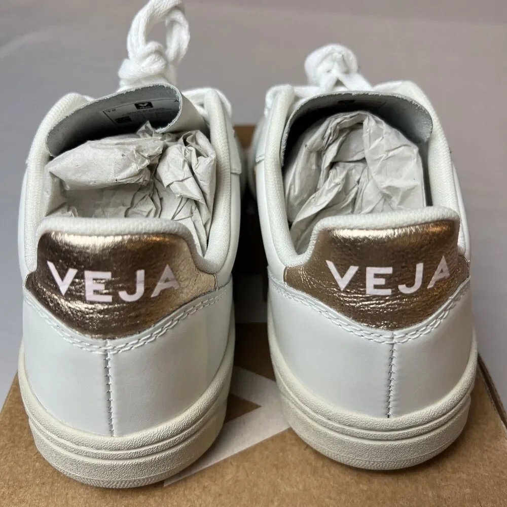 Veja V-10 Leather Extra White Platine Size 6 NIB - Picture 4 of 8